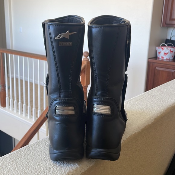 Alpinestars Gore-Tex Motorcycle Boots - Picture 2 of 5